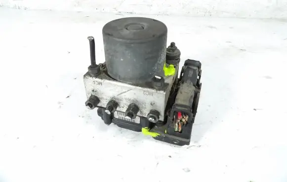 Fiat Punto (199) ABS Pump 55700423