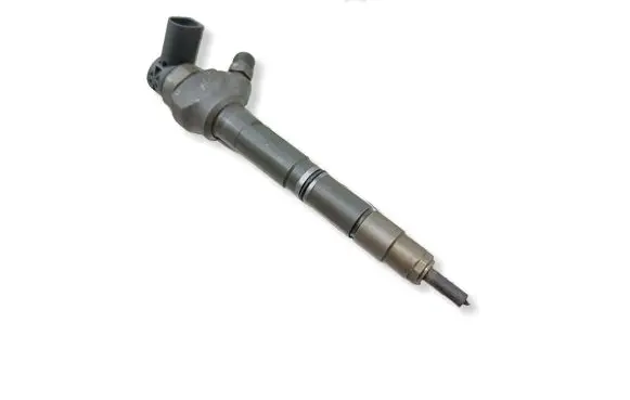 Volkswagen PASSAT B7 Fuel injector 03L130277J