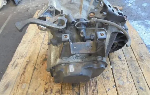 Skoda Roomster (5J) Manual 4 speed gearbox LVB