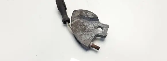 Audi 80 90 S2 B4 Accelerator throttle pedal bracket 443721759C