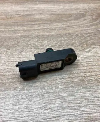 Renault Scenic II - Grand scenic II Air pressure sensor 8200168253 0281002566