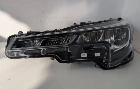 Toyota Corolla E210 E21 Headlight/headlamp 8115002S60 90154118