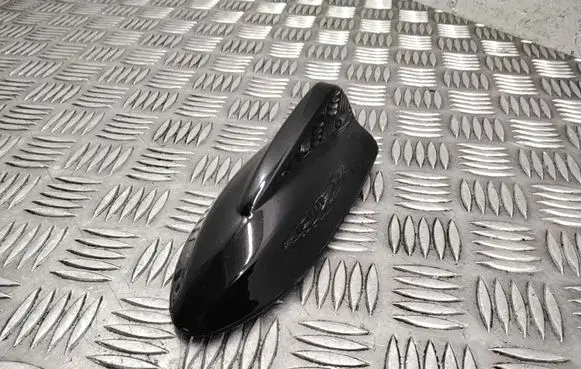 Volvo V70 Roof (GPS) antenna cover 