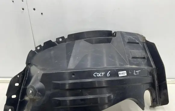 Mitsubishi Colt Rear arch fender liner splash guards 5370a009