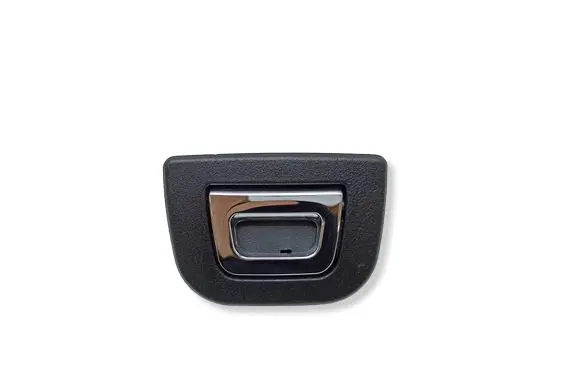 BMW 5 GT F07 Tie down hook / loop