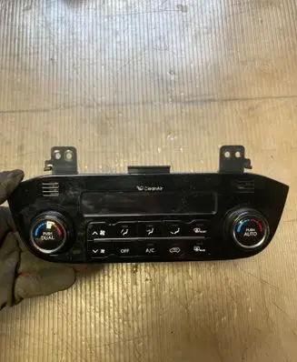 KIA Sportage Climate control unit 972503U601 FTTAB0058