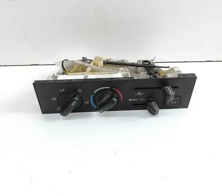 Toyota Hilux (N140, N150, N160, N170) Interior fan control switch 5591035130 5551935170
