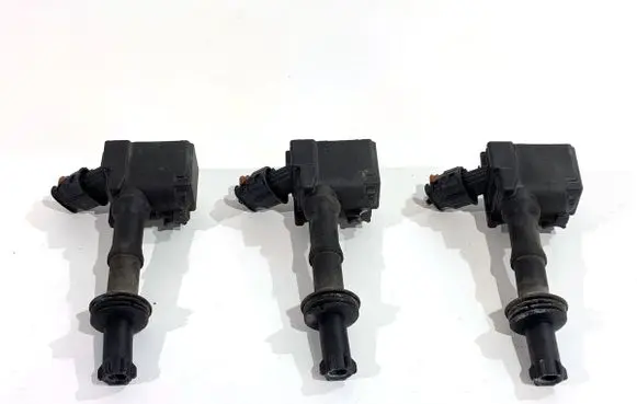 Peugeot 308 SW High voltage ignition coil 9808653680