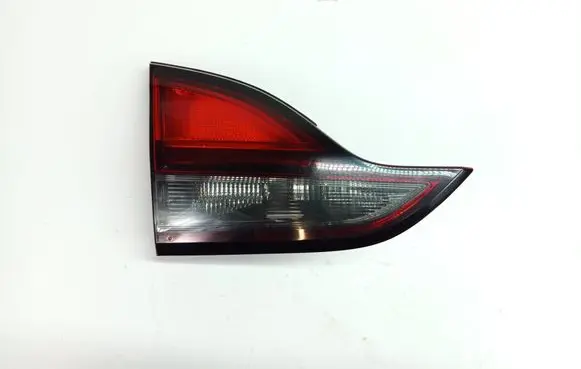 Tailgate rear/tail lights