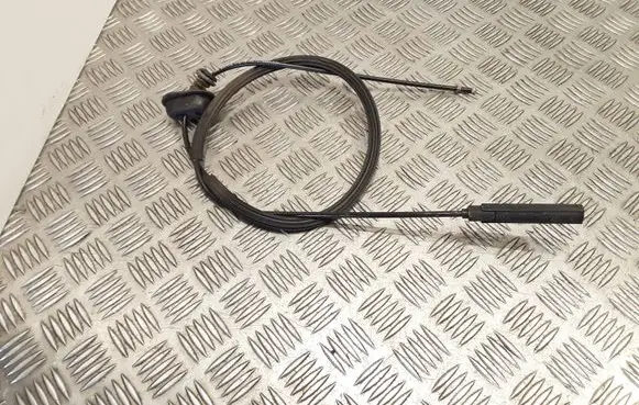 Volkswagen Golf Plus Engine bonnet/hood lock release cable 5M0823535