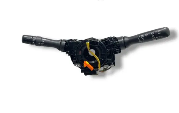 Toyota Yaris Wiper turn signal indicator stalk/switch X35P872129