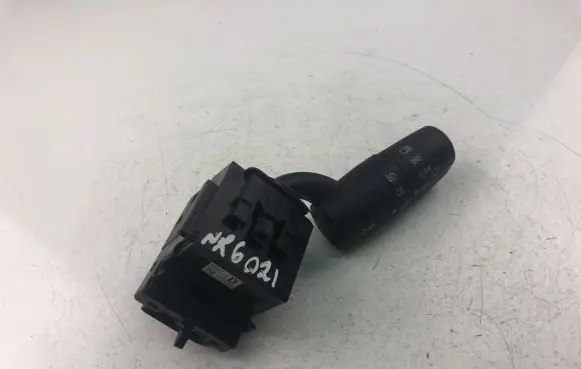 Mazda 6 Indicator stalk 17F887