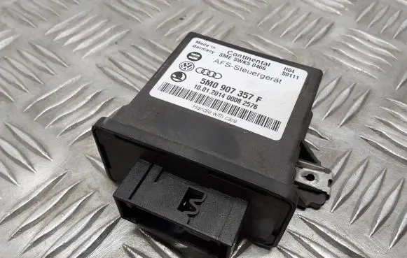 Skoda Superb B6 (3T) Light module LCM 5M0907357F
