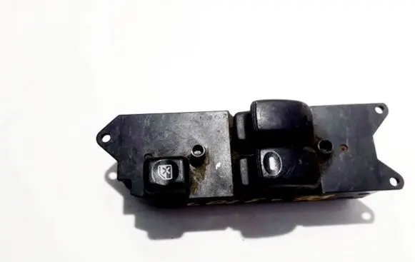 Mitsubishi Colt Electric window control switch mr194818