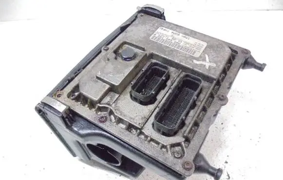 Smart ForTwo I Engine control unit/module ECU 0010020V001