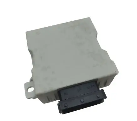 Toyota Avensis T250 Window wiper relay 150696