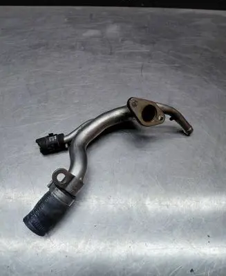Audi A8 S8 D3 4E Air intake hose/pipe 077103211B