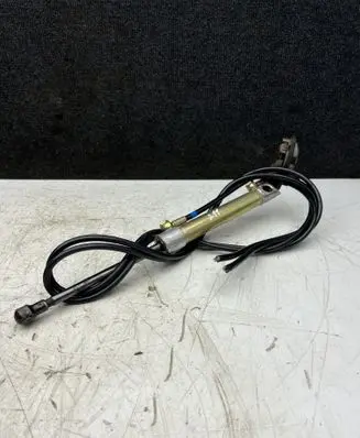 Mercedes-Benz E W211 Tailgate strut A2116950398