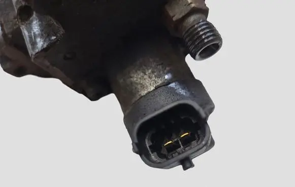 Opel Antara Fuel injection high pressure pump 0445010180 96859151