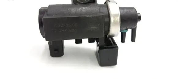 BMW 5 E60 E61 Valve vacuum 11747796634 2247906 7796634