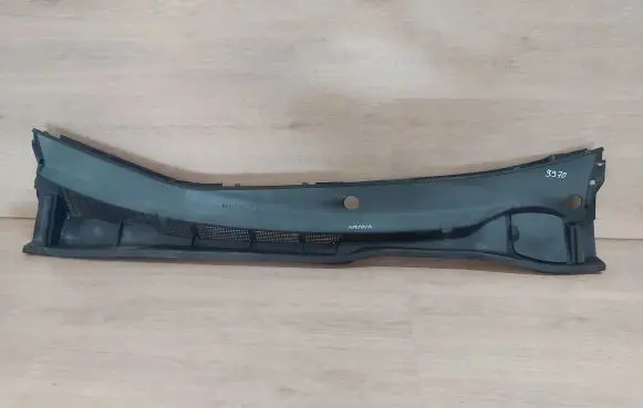 Toyota Sienna XL30 III Wiper trim SIENNAPODSZYBIE