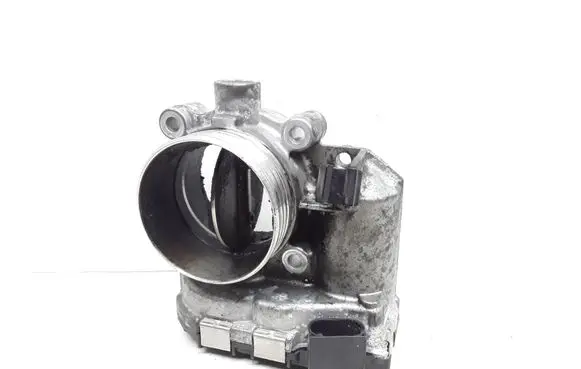 Volvo XC70 Throttle valve 8692720 0281002701