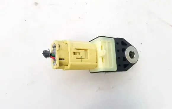 Toyota Prius (XW30) Airbag deployment crash/impact sensor 8983175020 113.6pt1ub