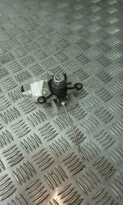 Audi A4 S4 B5 8D Tailgate exterior lock 8D0862055 6GB0180V