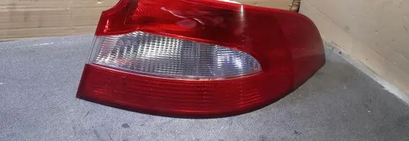 Skoda Superb B6 (3T) Rear/tail lights 