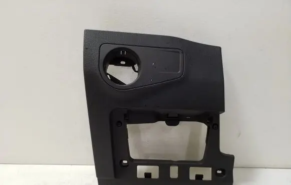 Volkswagen Tiguan Panel trim 5NB858365