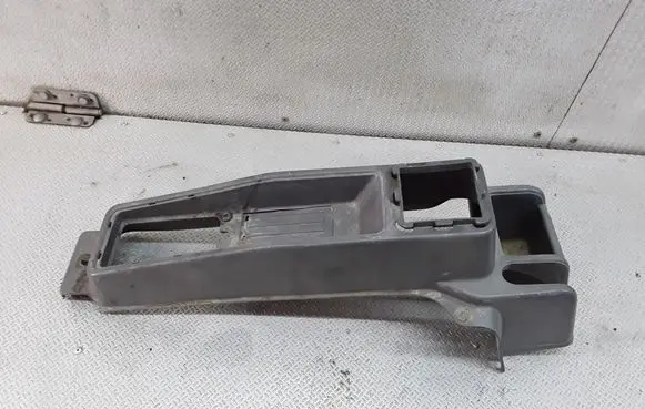 Suzuki Jimny Center console