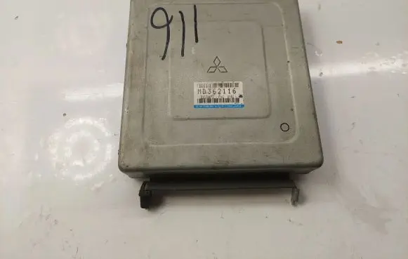 Mitsubishi Space Star Engine control unit/module MD362116 E2T72672