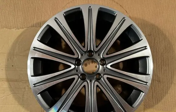 Mercedes-Benz E W213 R19 alloy rim 