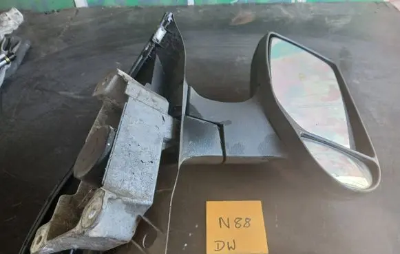 Peugeot Partner Front door electric wing mirror