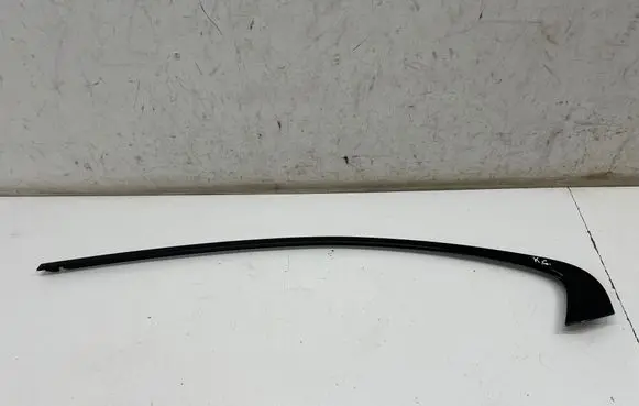 Jaguar I-Pace Rear door glass trim molding J9D3255A61AD