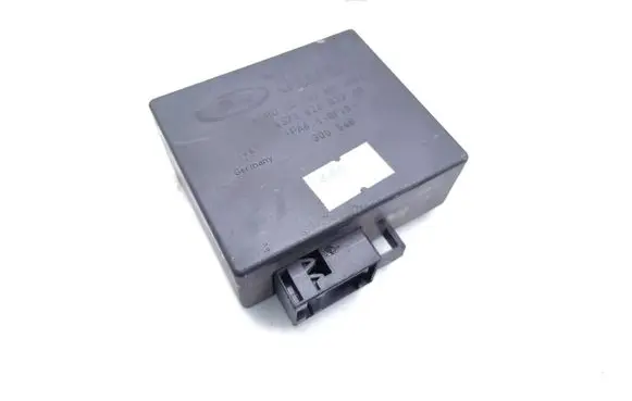 Ford S-MAX Seat heating relay 4S71626813AA
