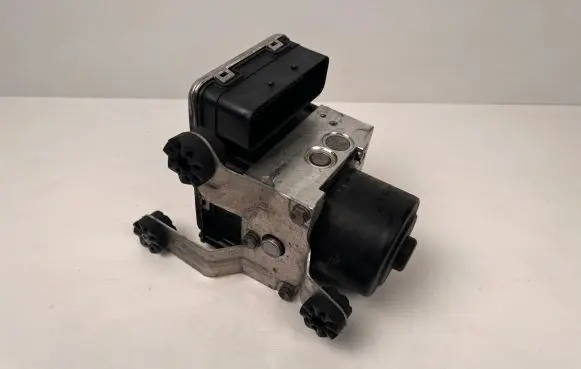 BMW X3 F25 ABS Pump