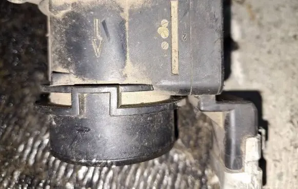 Citroen C3 Mass air flow meter 9642212180