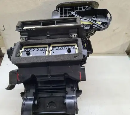 Volvo XC60 Interior heater climate box assembly 6G9N18B539 6G9N18C300AA 9404742