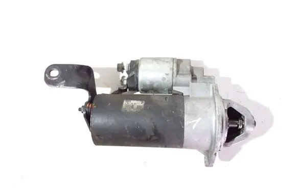 Opel Zafira A Starter motor 0001109055