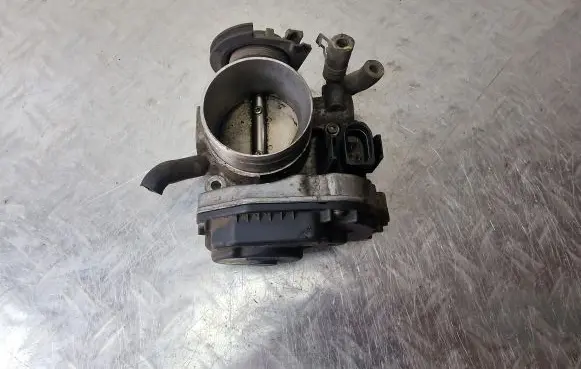 Audi A3 S3 8L Throttle valve 06A133064M