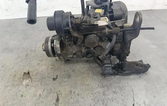 Peugeot Partner III Fuel injection high pressure pump R8448B391C