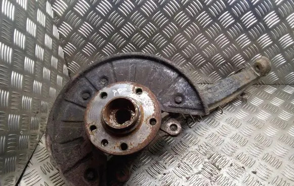 Volkswagen Touareg I Front wheel hub 7L0407258A