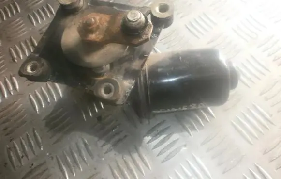 Nissan Primera Wiper motor