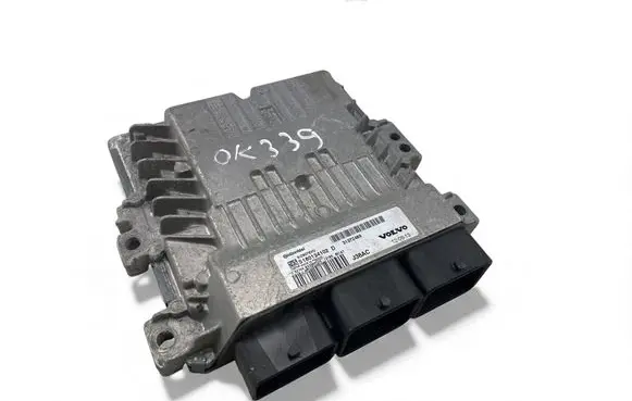 Volvo V70 Engine control unit/module ECU 31372489 S180134102D