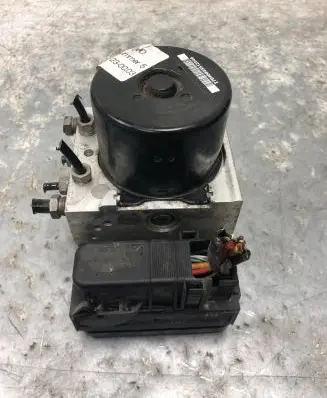 Ford Focus ABS Pump BV61-2C405-AL