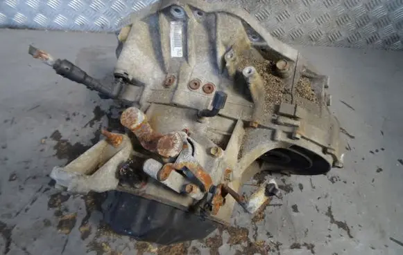 Suzuki SX4 Manual 5 speed gearbox 79J0