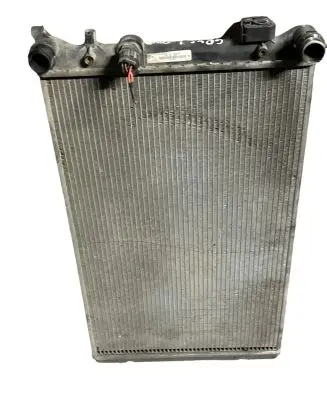 Volkswagen Golf IV Coolant radiator 1J0121253P