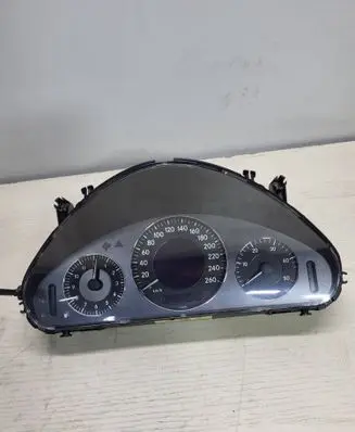 Mercedes-Benz E W211 Speedometer (instrument cluster) A2115402311 110080004019