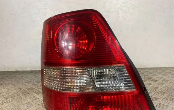KIA Sorento Rear/tail lights 924013E0
